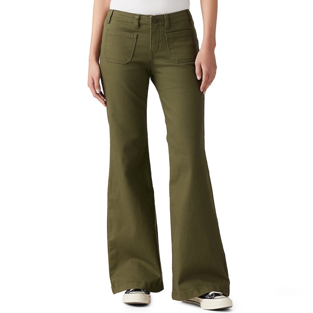 Levi’s Superlow Flare Jean Size 33x32 Green Patch Pocket Mid Rise Stretch Retro